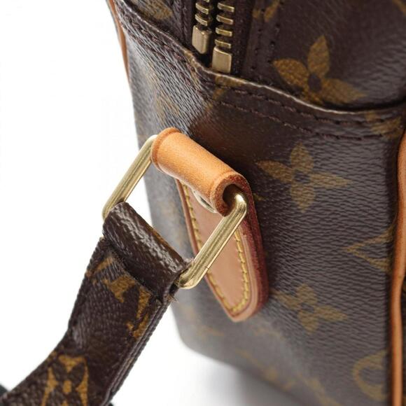 LOUIS VUITTON Brown Monogram Leather Shoulder Bag - Picture 9 of 9
